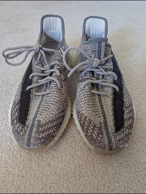 Yeezy Boost V2 Zion